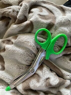 Nurses Bandage scissors
